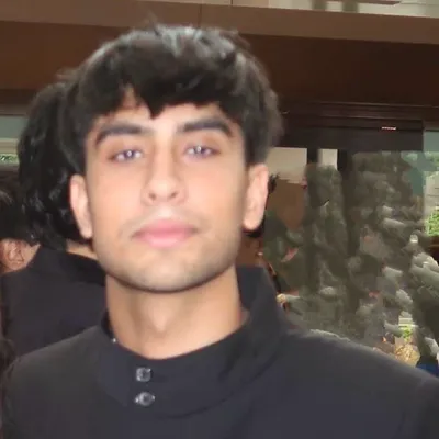 Ahaan Narang headshot